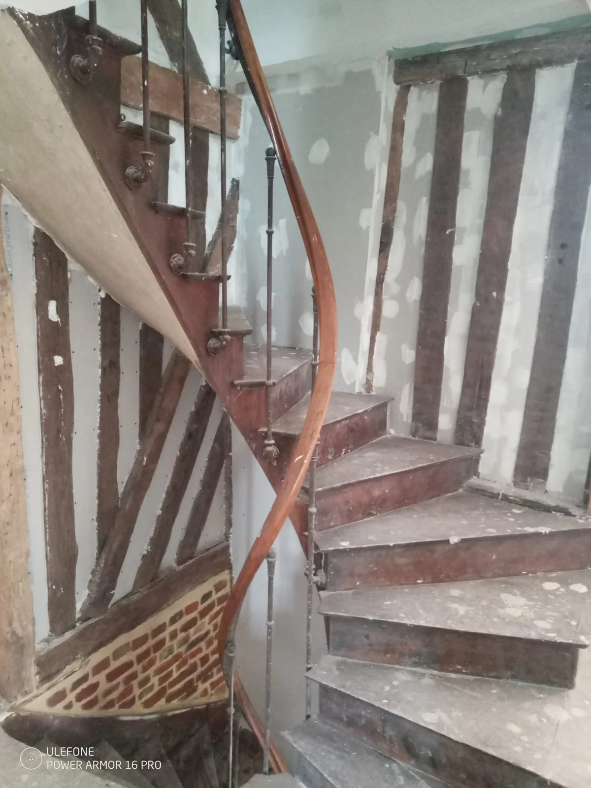 Retrouver la chaleur du bois. avant travaux